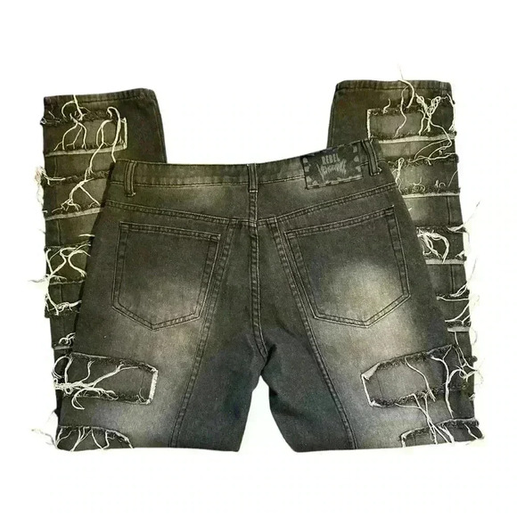 RARE Rebel Vengeance Black Wash Distressed Jeans With Skulls Accents Size 34 - Picture 6 of 8